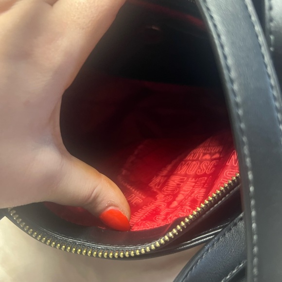 Like new with wallet box and dust bag - Picture 5 of 5